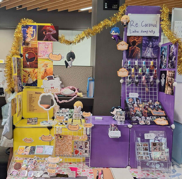 MegaLAN table (right)